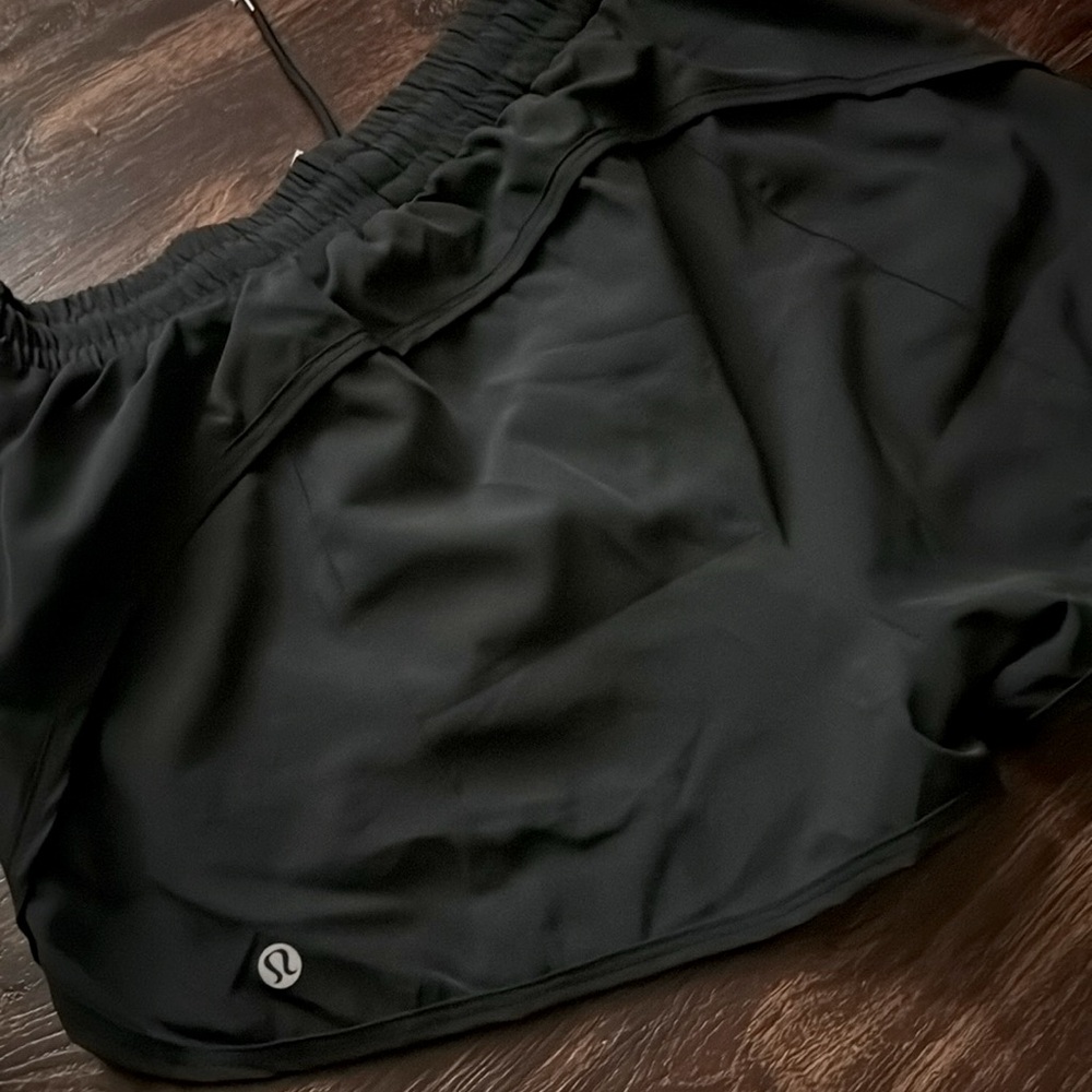 Lululemon short